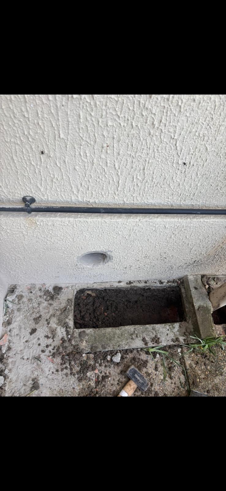 Changement de canalisation — avant, Port-Saint-Louis-du-Rhône